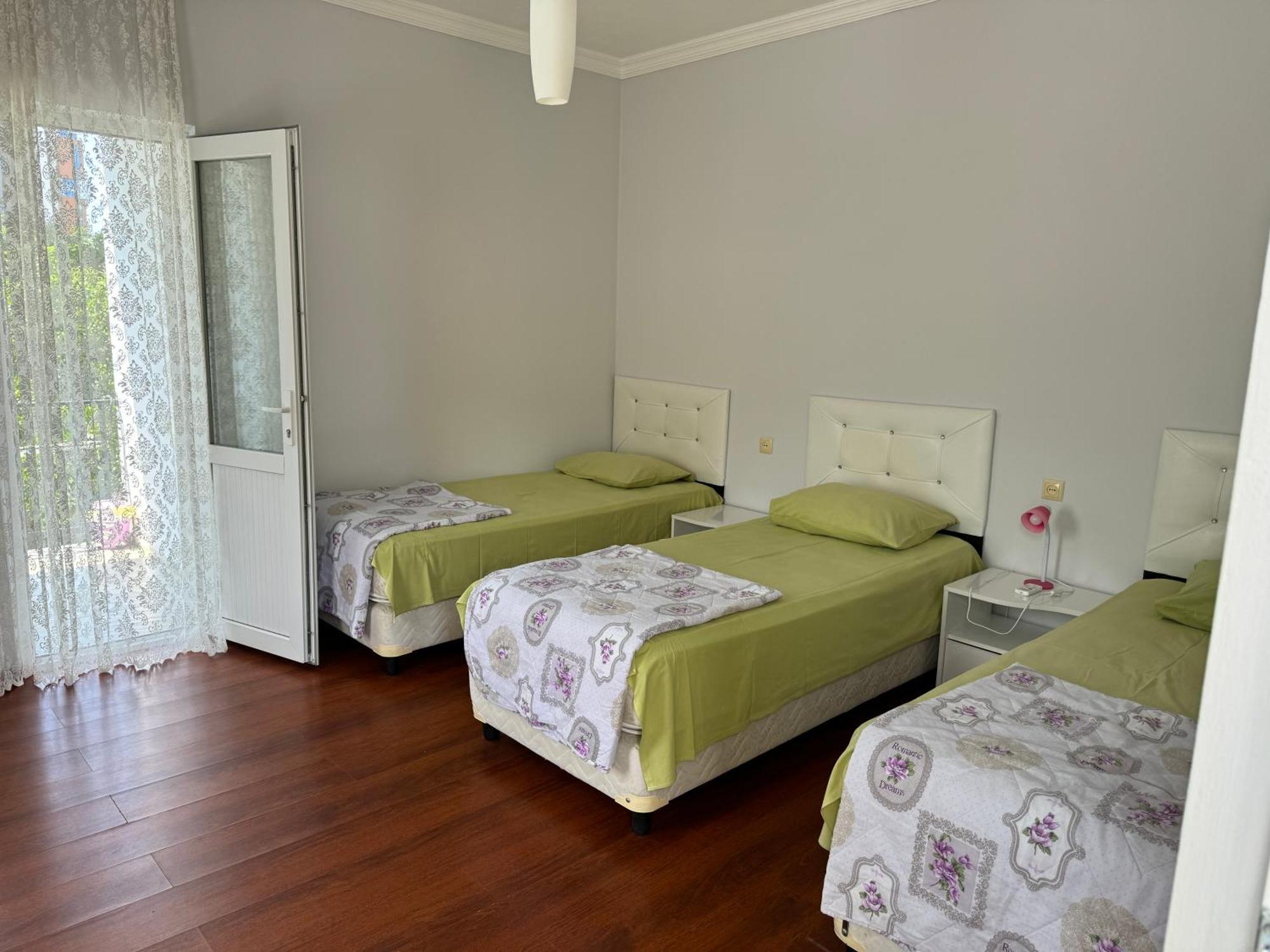 Twins Hotel Gonio Kültér fotó