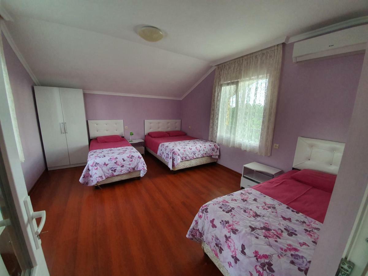 Twins Hotel Gonio Kültér fotó