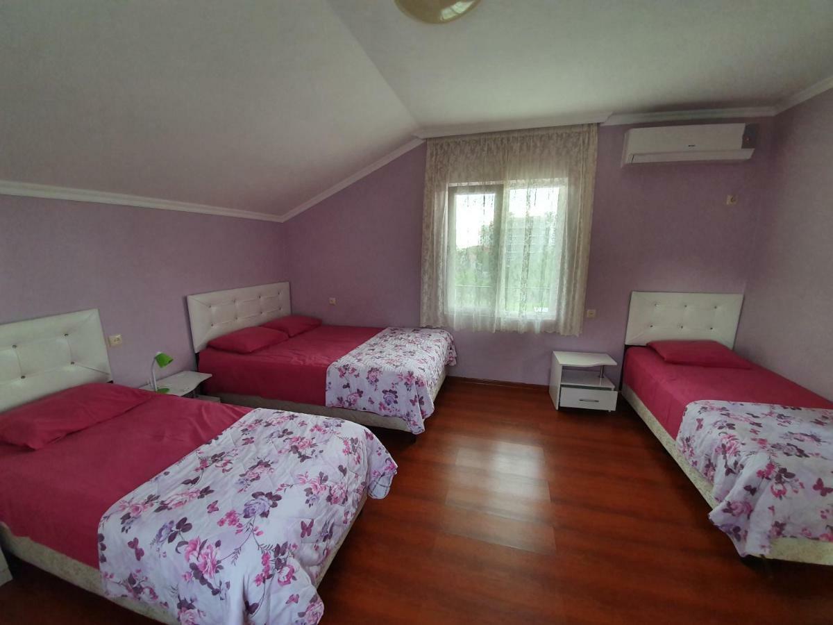 Twins Hotel Gonio Kültér fotó